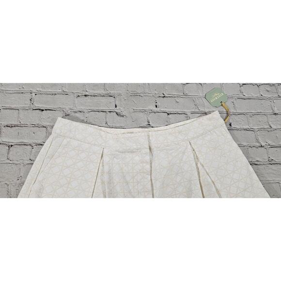 Ryegrass Quilted Pleated Shorts Off White Pockets WOMENS SIZE 16W - Picture 2 of 7
